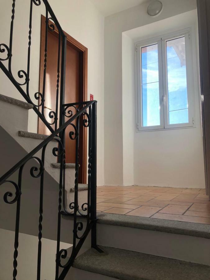 In Centro Ca' Leandro Vista Lago ليرنا المظهر الخارجي الصورة